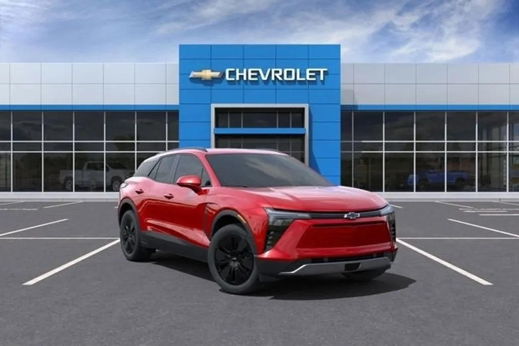 2025 Chevrolet Blazer EV photo 1