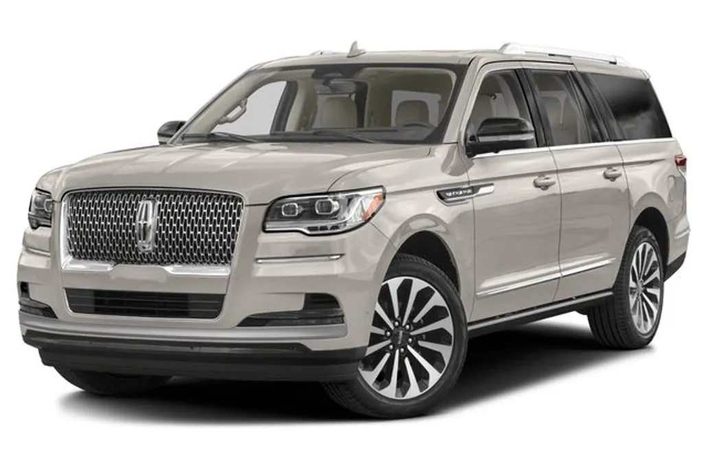 2023 Lincoln Navigator L Reserve photo 1
