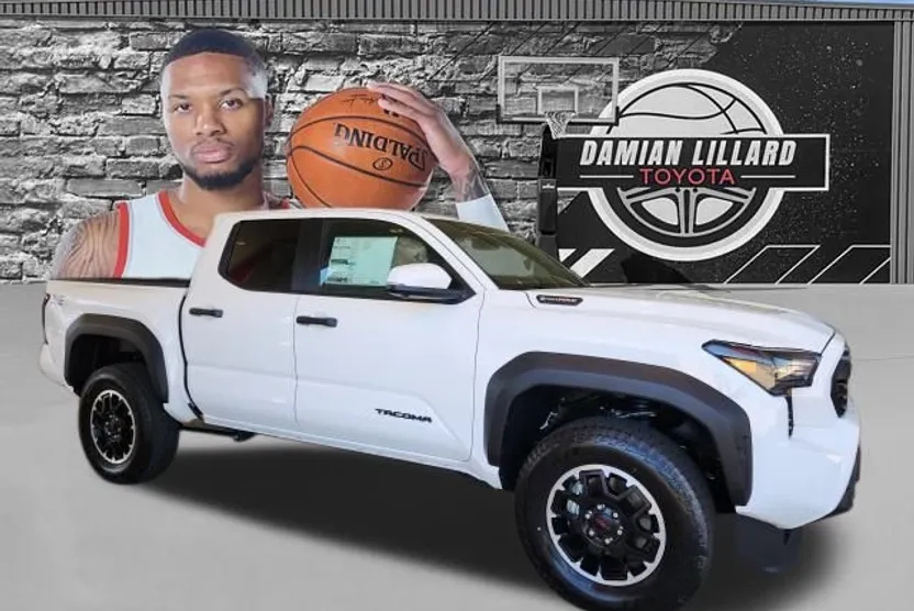 2025 Toyota Tacoma TRD Off-Road 4x4 Double Cab photo 1