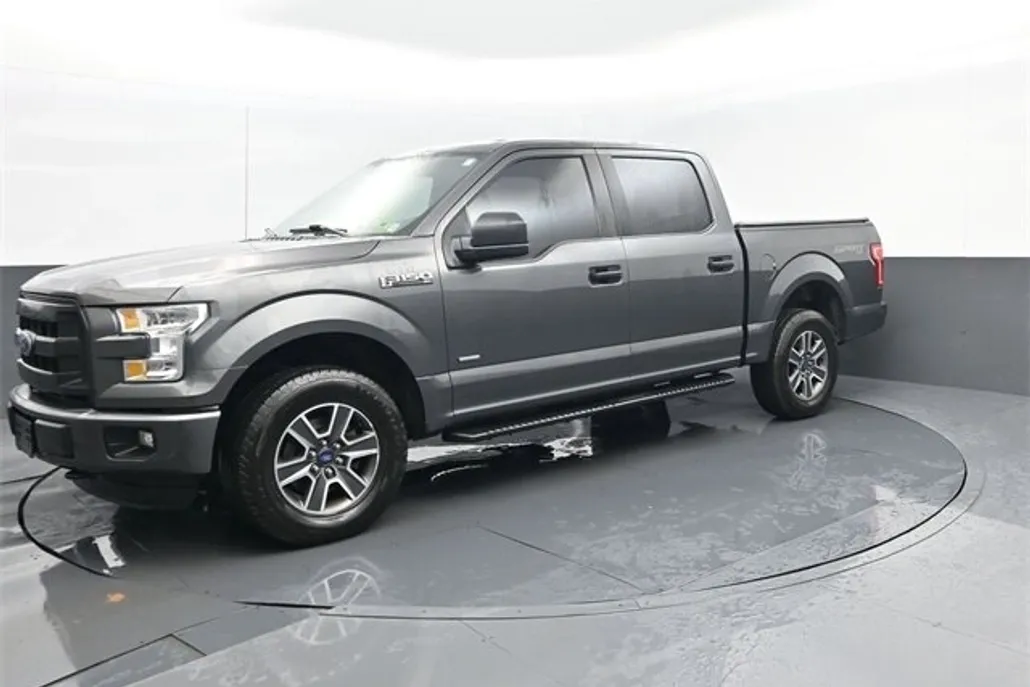 2016 Ford F-150 XL photo 1