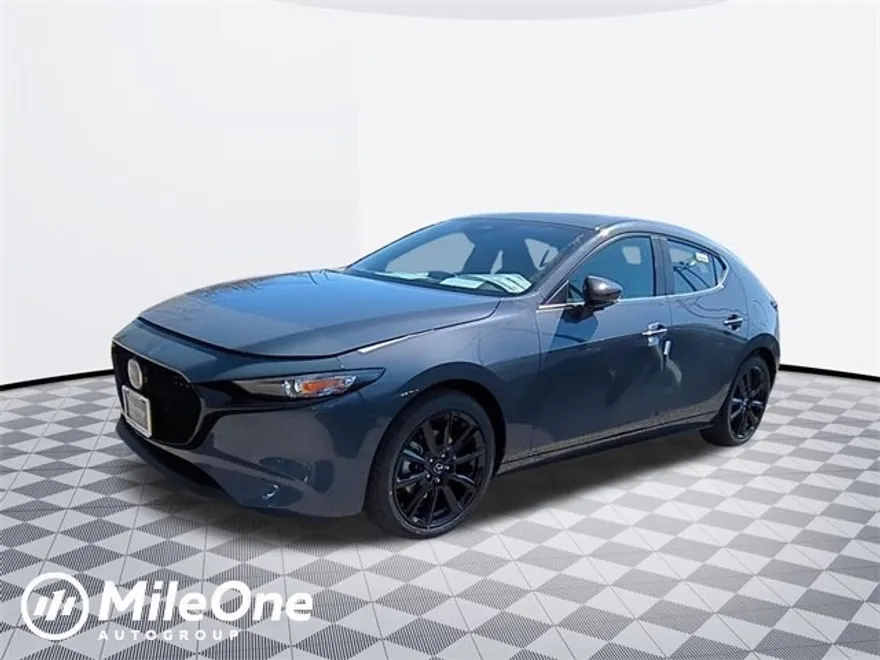 2025 Mazda Mazda3 Hatchback 2.5 s Carbon photo 1