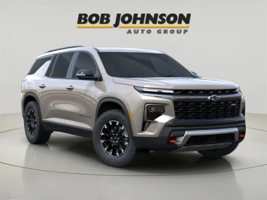 2026 Chevrolet Traverse Z71 photo 1