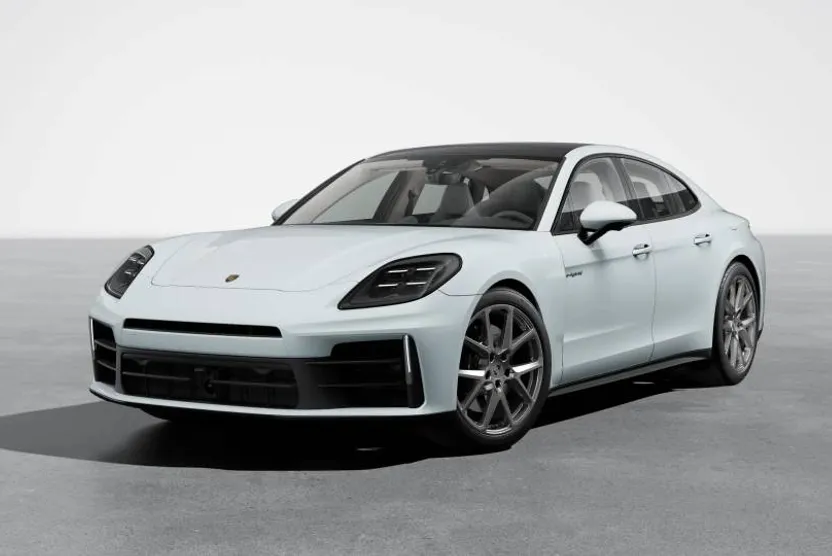 2026 Porsche Panamera 4 E-Hybrid photo 1