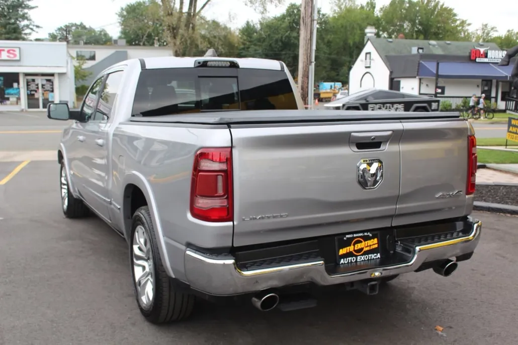 2023 Ram 1500 Limited photo 1