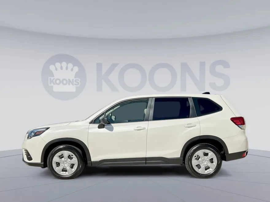 2024 Subaru Forester Base photo 1