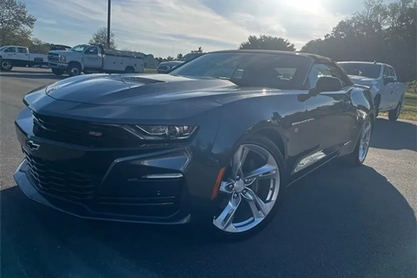 2019 Chevrolet Camaro SS photo 1