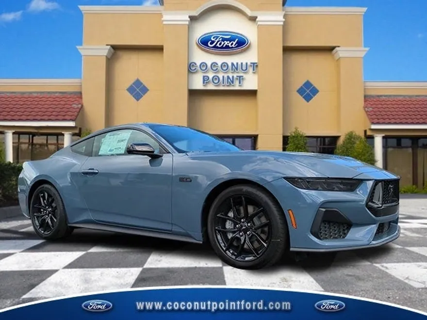 2025 Ford Mustang GT photo 1