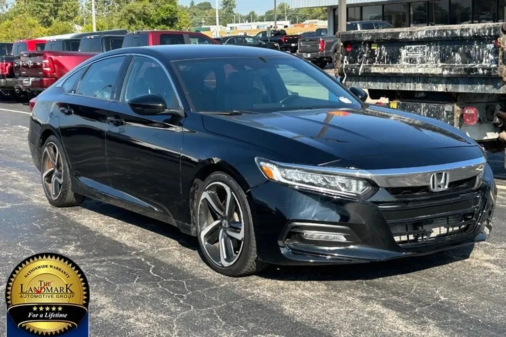 2019 Honda Accord Sport 1.5T photo 1