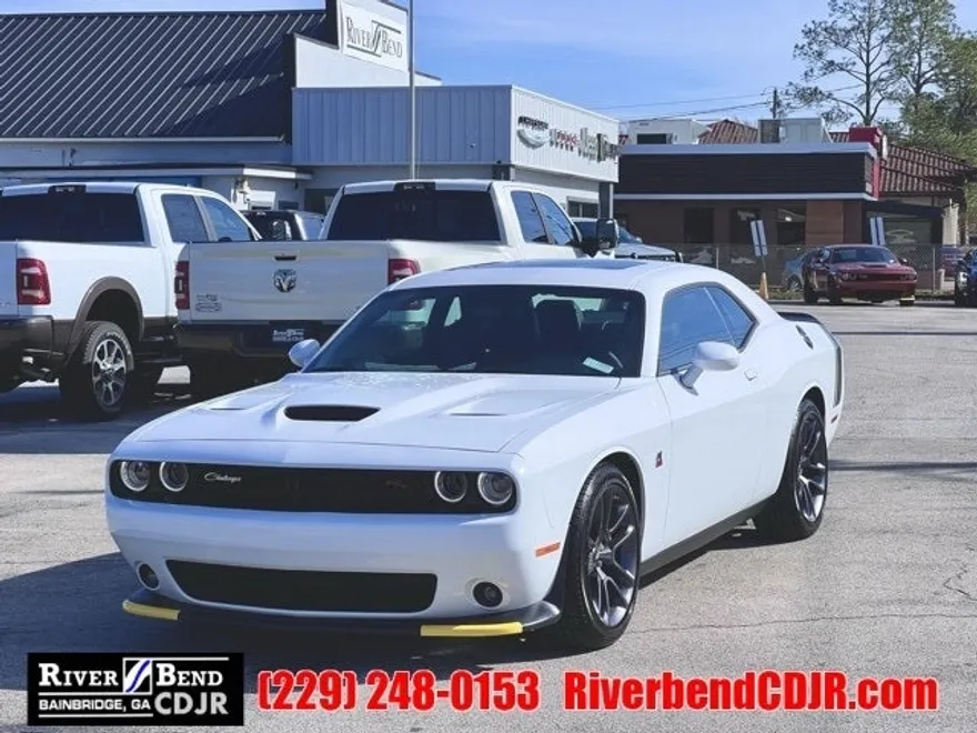 2023 Dodge Challenger R/T Scat Pack photo 1