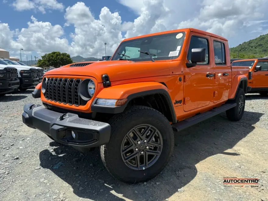 2025 Jeep Gladiator Sport photo 1