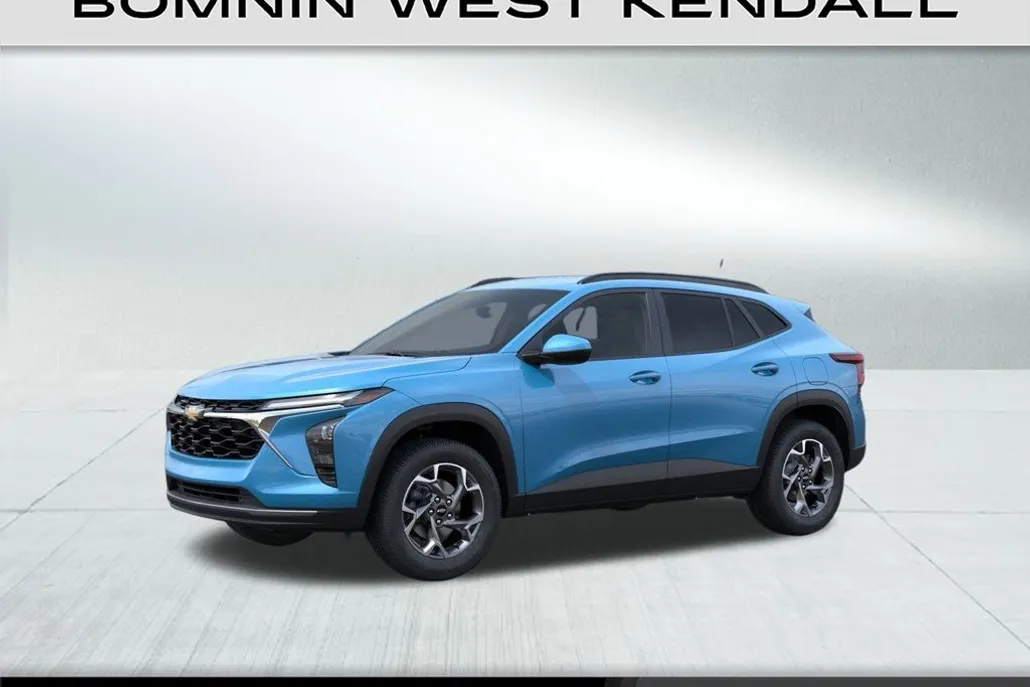 2025 Chevrolet Trax LT photo 1