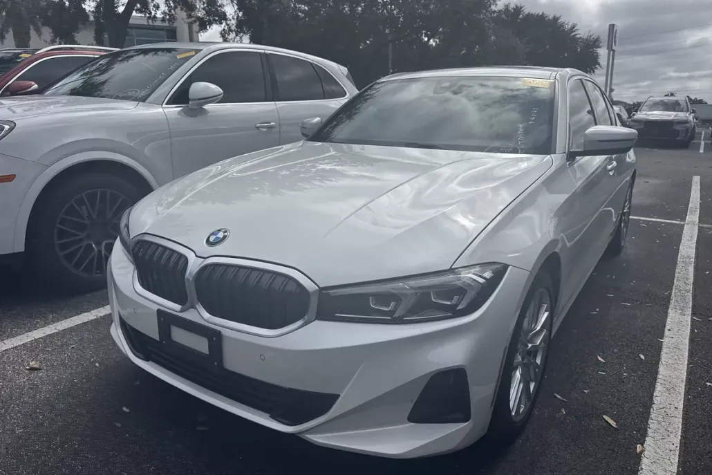2024 Bmw 330i xDrive photo 1