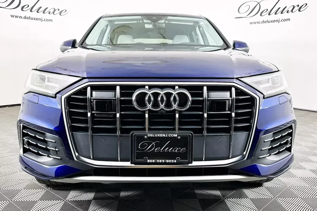 2021 Audi Q7 55 Premium Plus photo 1