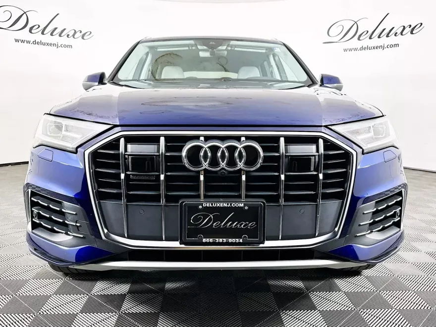 2021 Audi Q7 55 Premium Plus photo 1