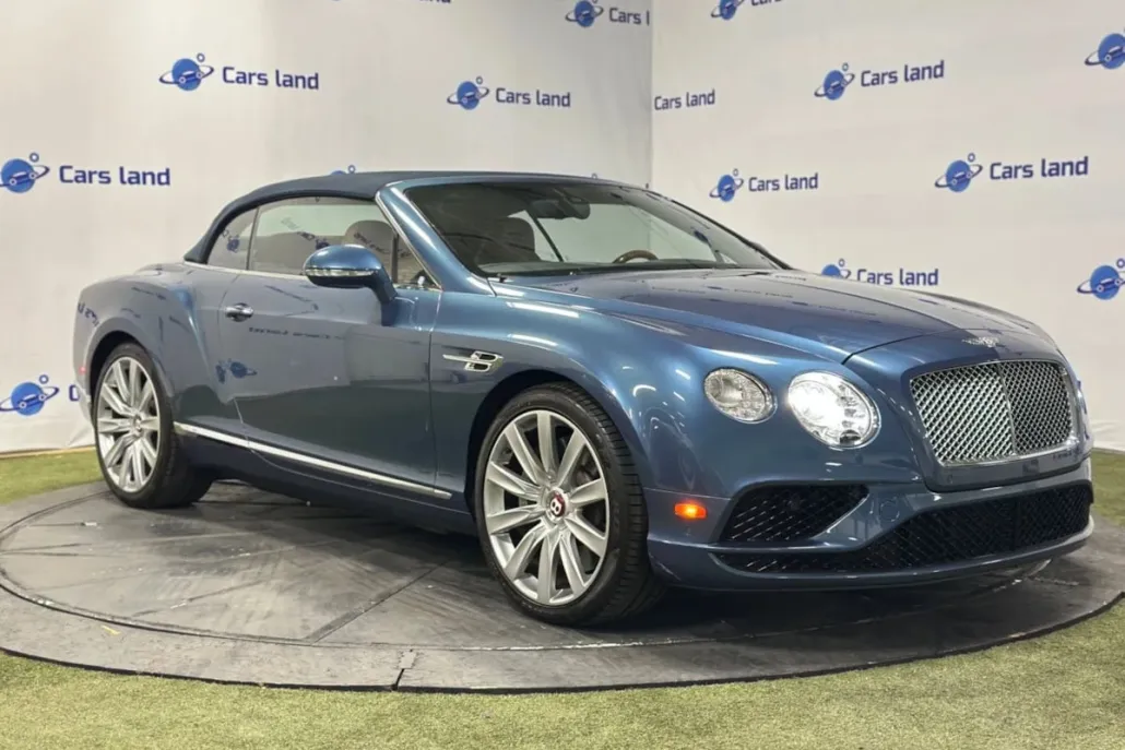 2017 Bentley Continental GT V8 photo 1