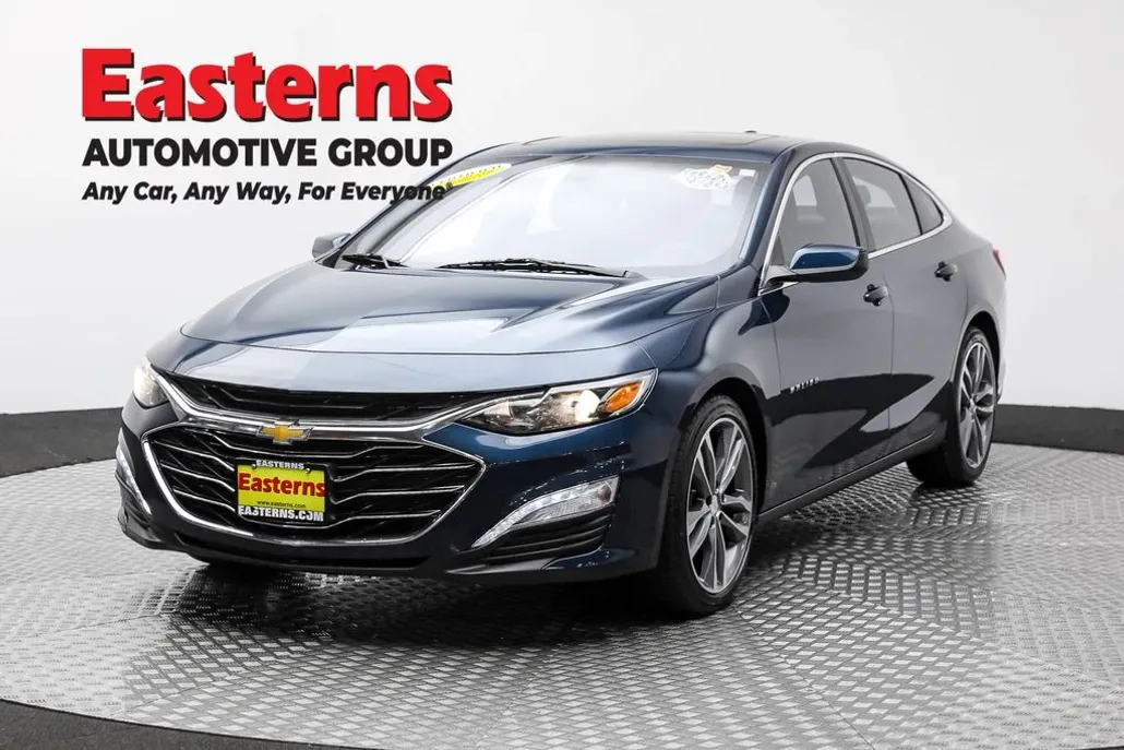 2022 Chevrolet Malibu 1LT photo 1