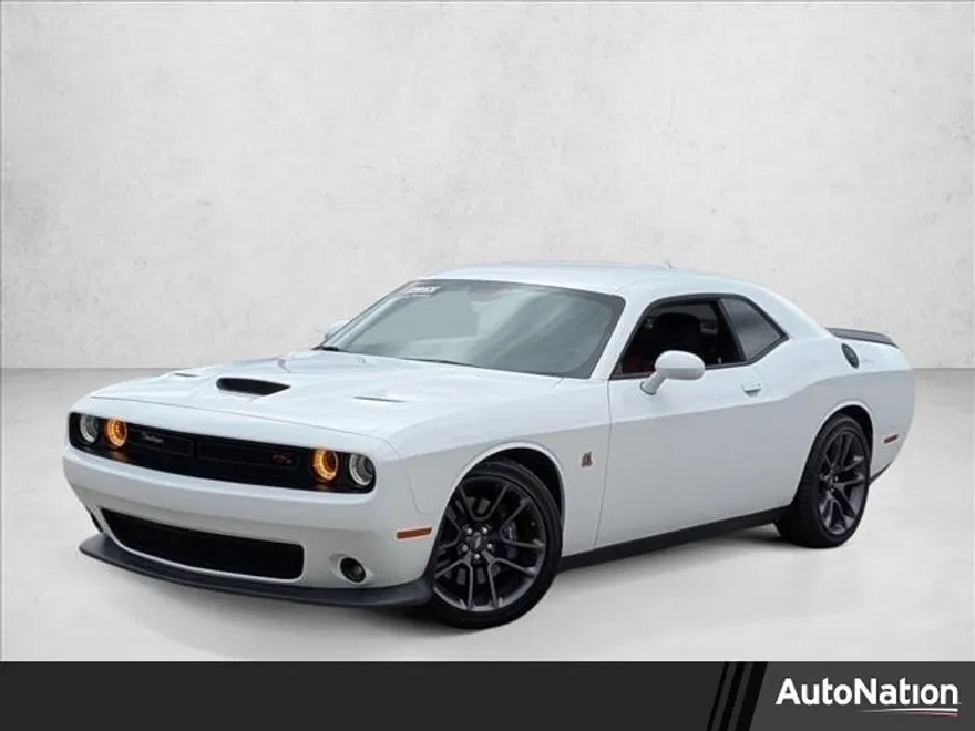 2023 Dodge Challenger R/T Scat Pack Plus photo 1