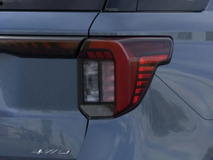 2025 Ford Explorer photo 21