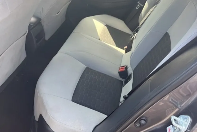 2022 Toyota Corolla SE photo 1