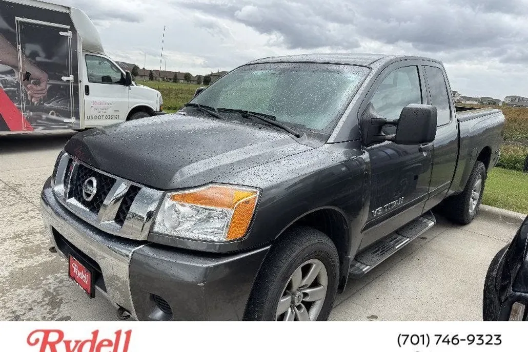 2008 Nissan Titan SE photo 1