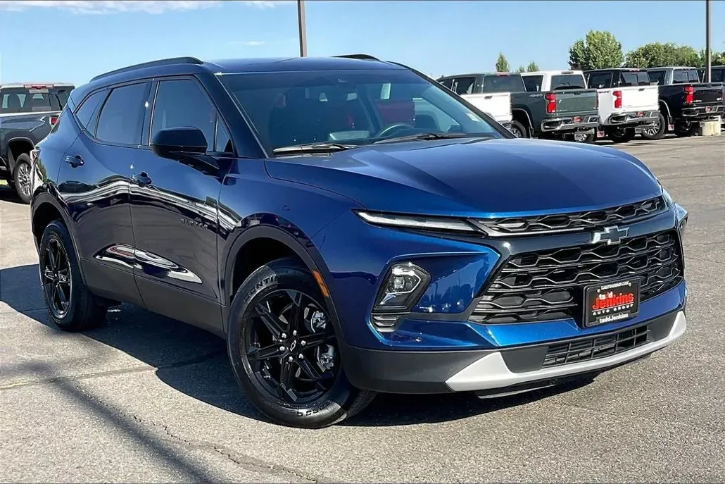 2023 Chevrolet Blazer 2LT photo 1