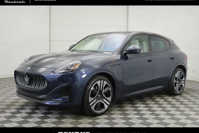 2025 Maserati Grecale photo 1
