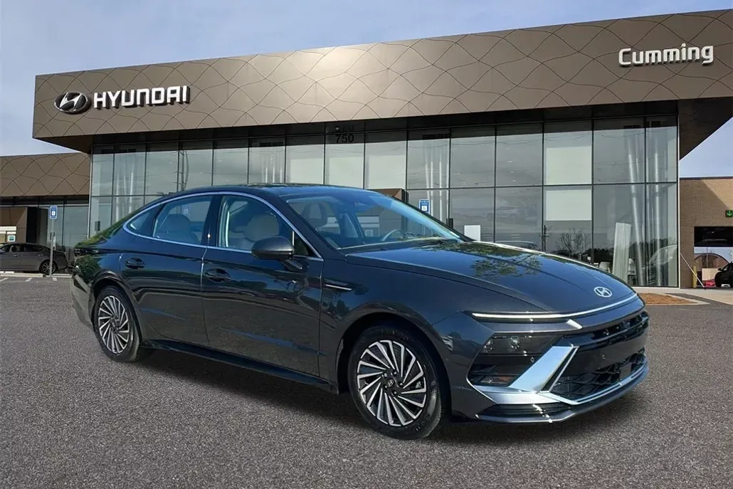 2025 Hyundai Sonata Hybrid Limited photo 1