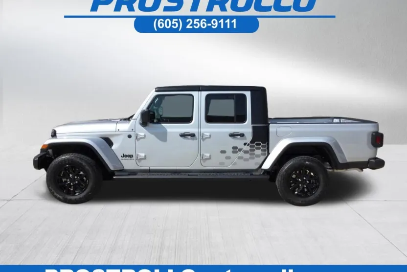 2023 Jeep Gladiator Sport S photo 1