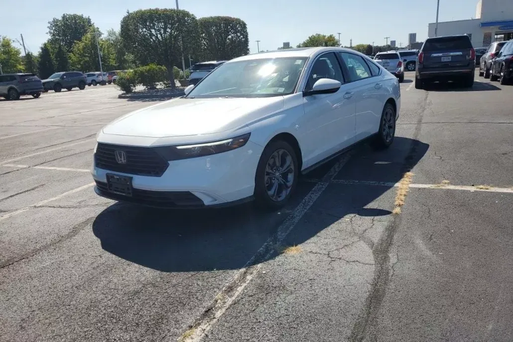 2024 Honda Accord EX photo 1