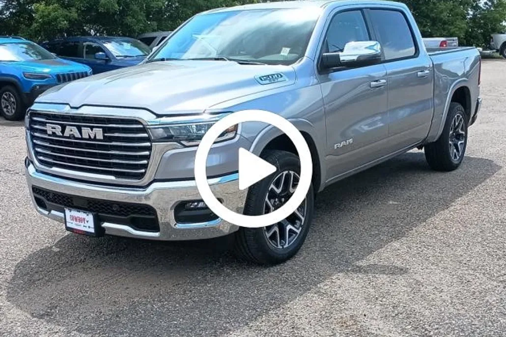 2025 Ram 1500 Laramie photo 1