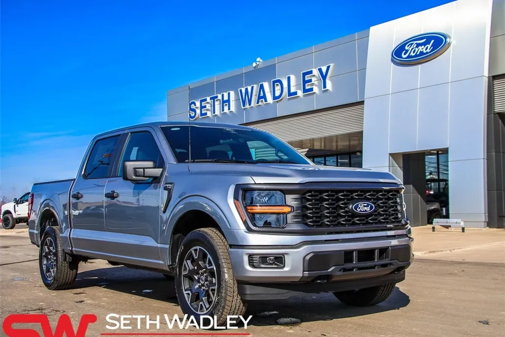 2025 Ford F-150 STX photo 1
