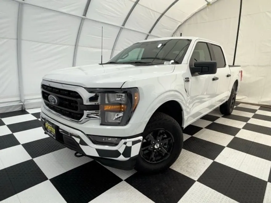 2023 Ford F-150 XL photo 1