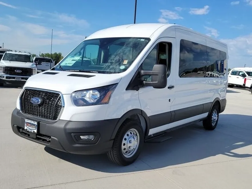 2025 Ford Transit photo 1