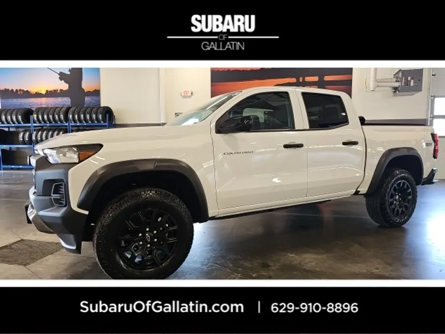 2024 Chevrolet Colorado Trail Boss photo 1