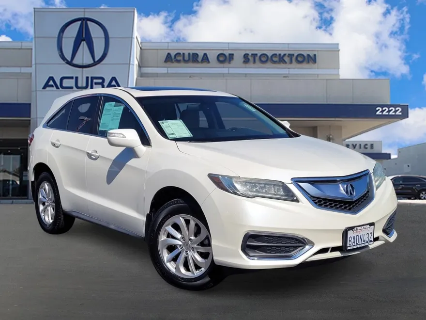 2017 Acura RDX Technology Plus photo 1