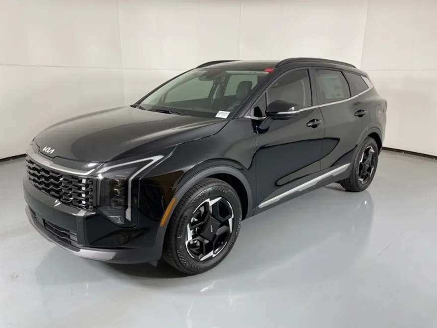 2026 Kia Sportage EX photo 1