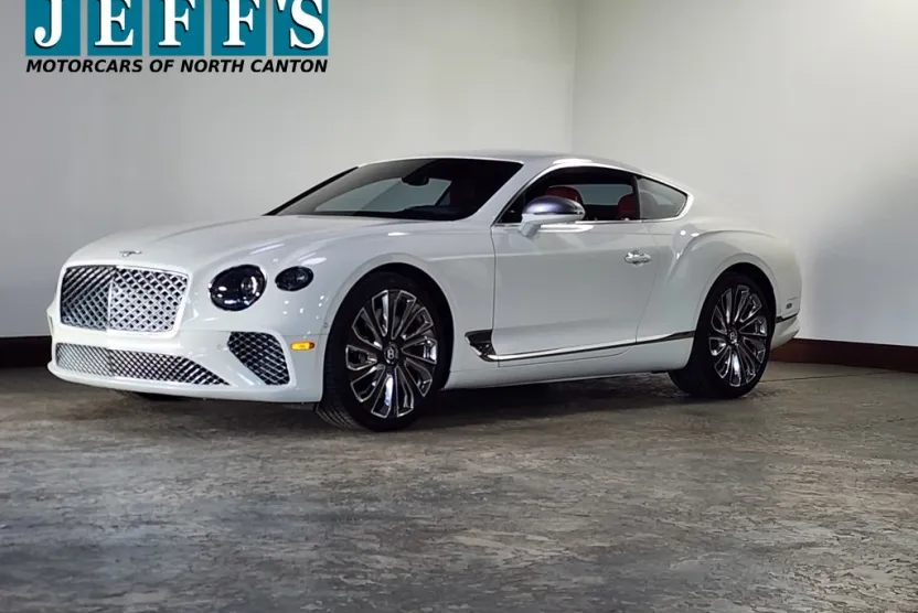2021 Bentley Continental GT V8 photo 1