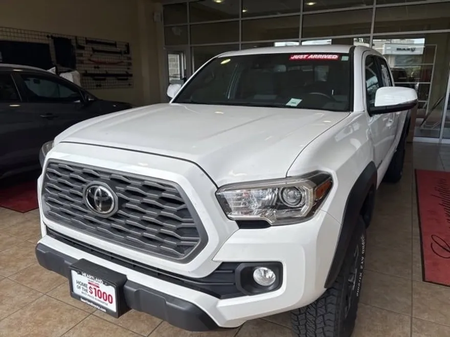 2020 Toyota Tacoma TRD V6 photo 1