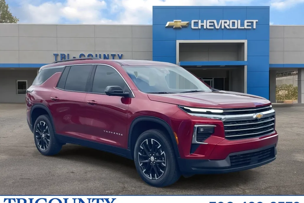 2025 Chevrolet Traverse photo 1