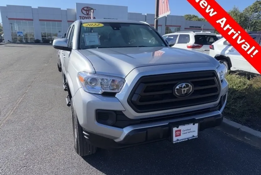 2022 Toyota Tacoma SR photo 1