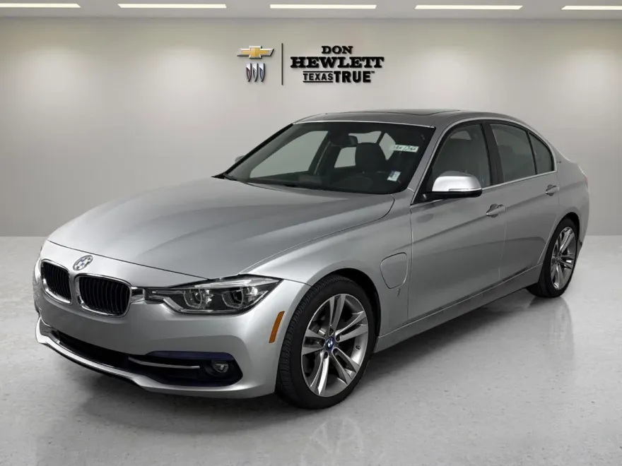 2018 Bmw 330e Sedan photo 1