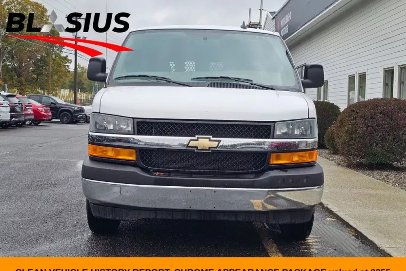 2023 Chevrolet Express 2500 Work Cargo Van photo 1