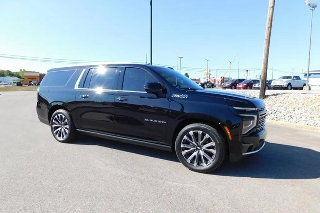 2025 Chevrolet Suburban High Country photo 1