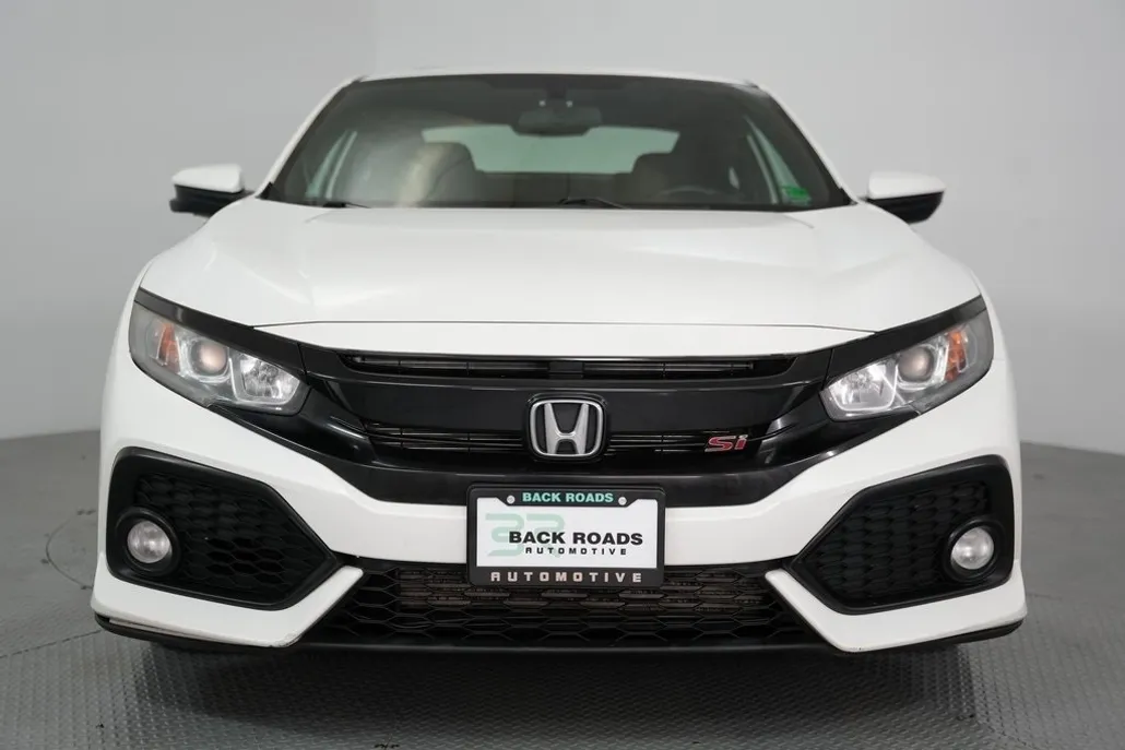 2018 Honda Civic Si photo 1