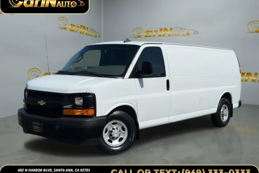 2017 Chevrolet Express Cargo Van photo 1