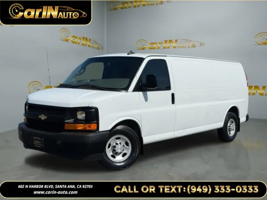 2017 Chevrolet Express Cargo Van photo 1