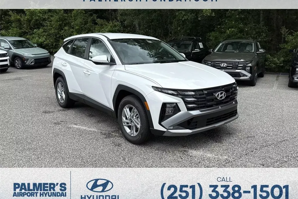 2025 Hyundai Tucson SE photo 1