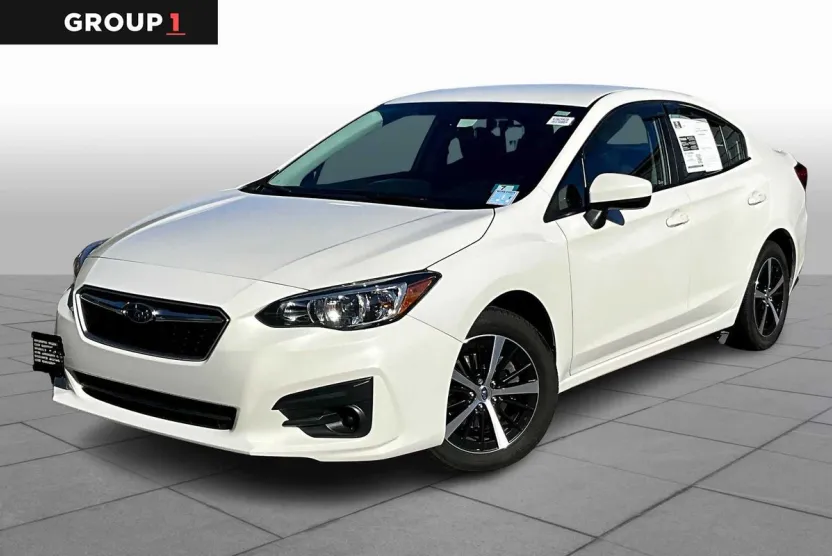 2019 Subaru Impreza Premium photo 1