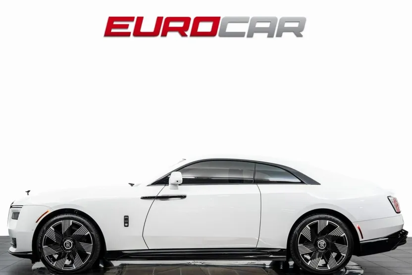 2024 Rolls Royce Spectre photo 1
