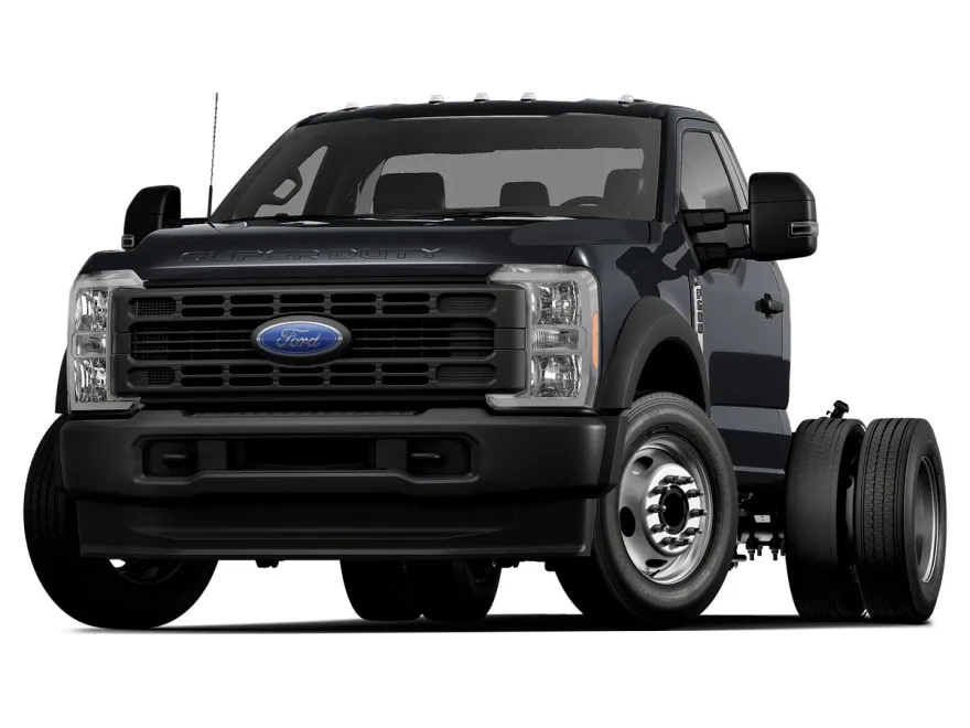 2025 Ford F-600 photo 1